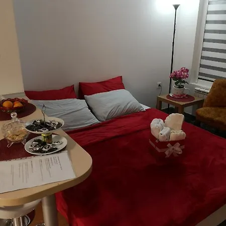 Elena 2 * Skopje